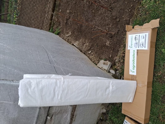 Plastfolie till odlingstunnel 2x3 m Garden Point vit