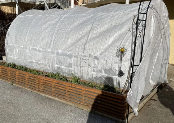 Plasttält metall 2,5x4 m Garden Point vit